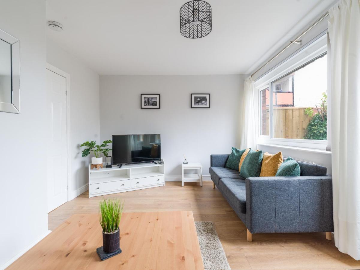 Charming 3-Bed House In Newcastle Upon Tyne Villa Exteriör bild