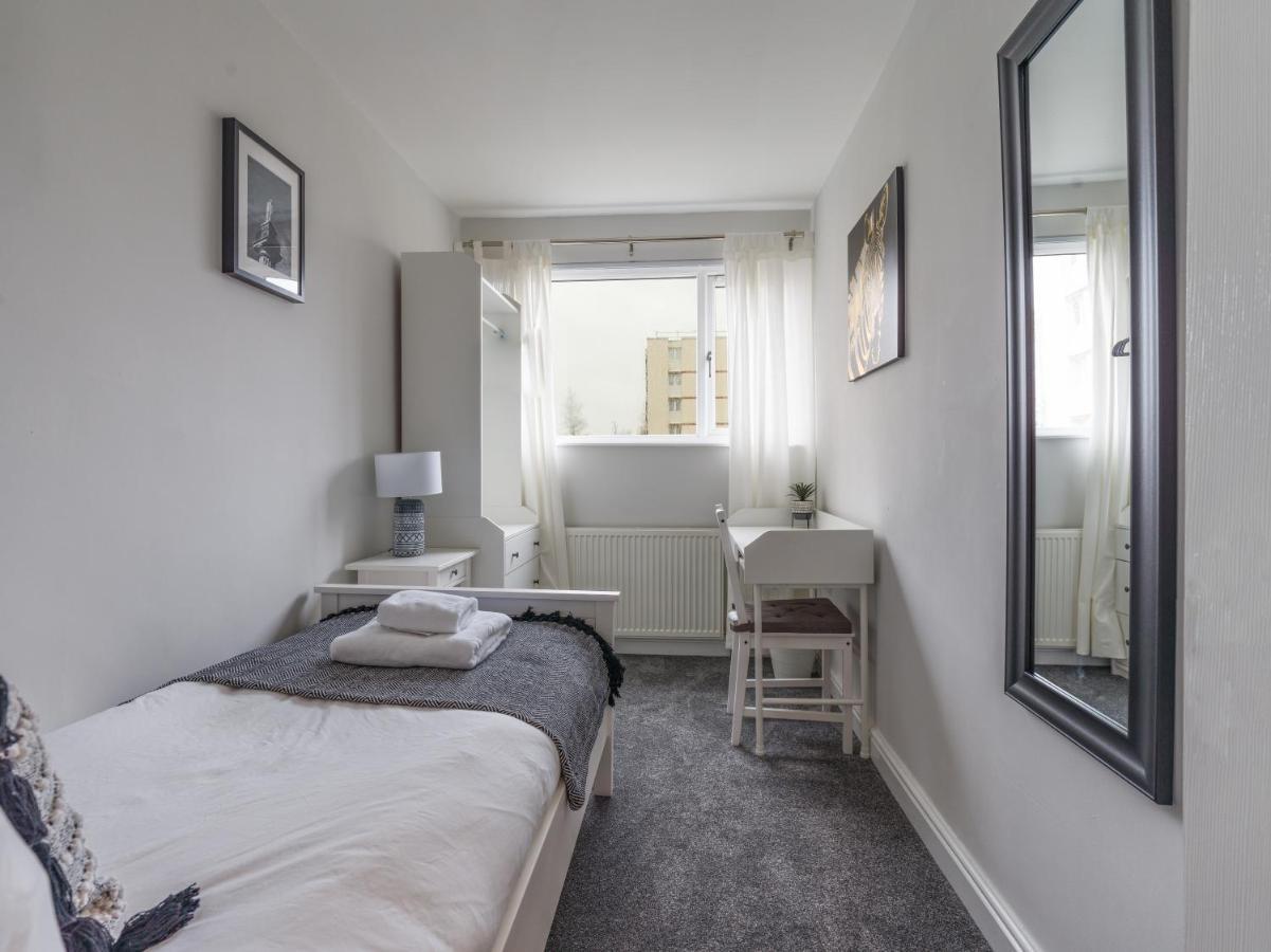 Charming 3-Bed House In Newcastle Upon Tyne Villa Exteriör bild