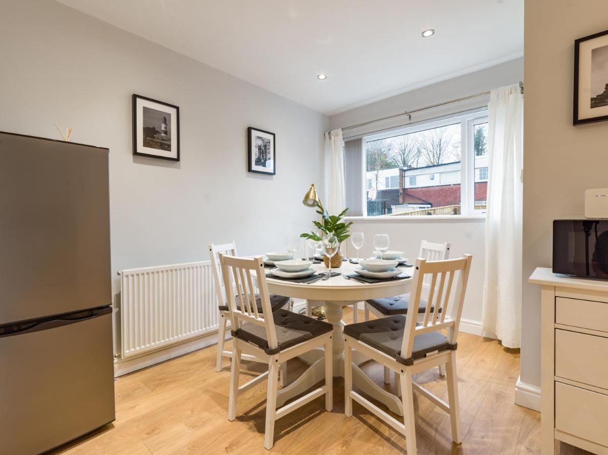 Charming 3-Bed House In Newcastle Upon Tyne Villa Exteriör bild