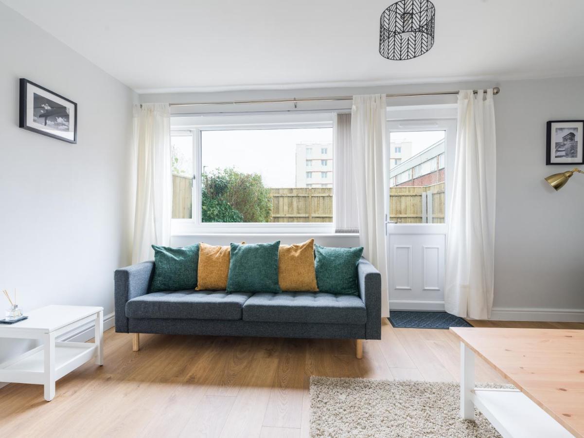 Charming 3-Bed House In Newcastle Upon Tyne Villa Exteriör bild