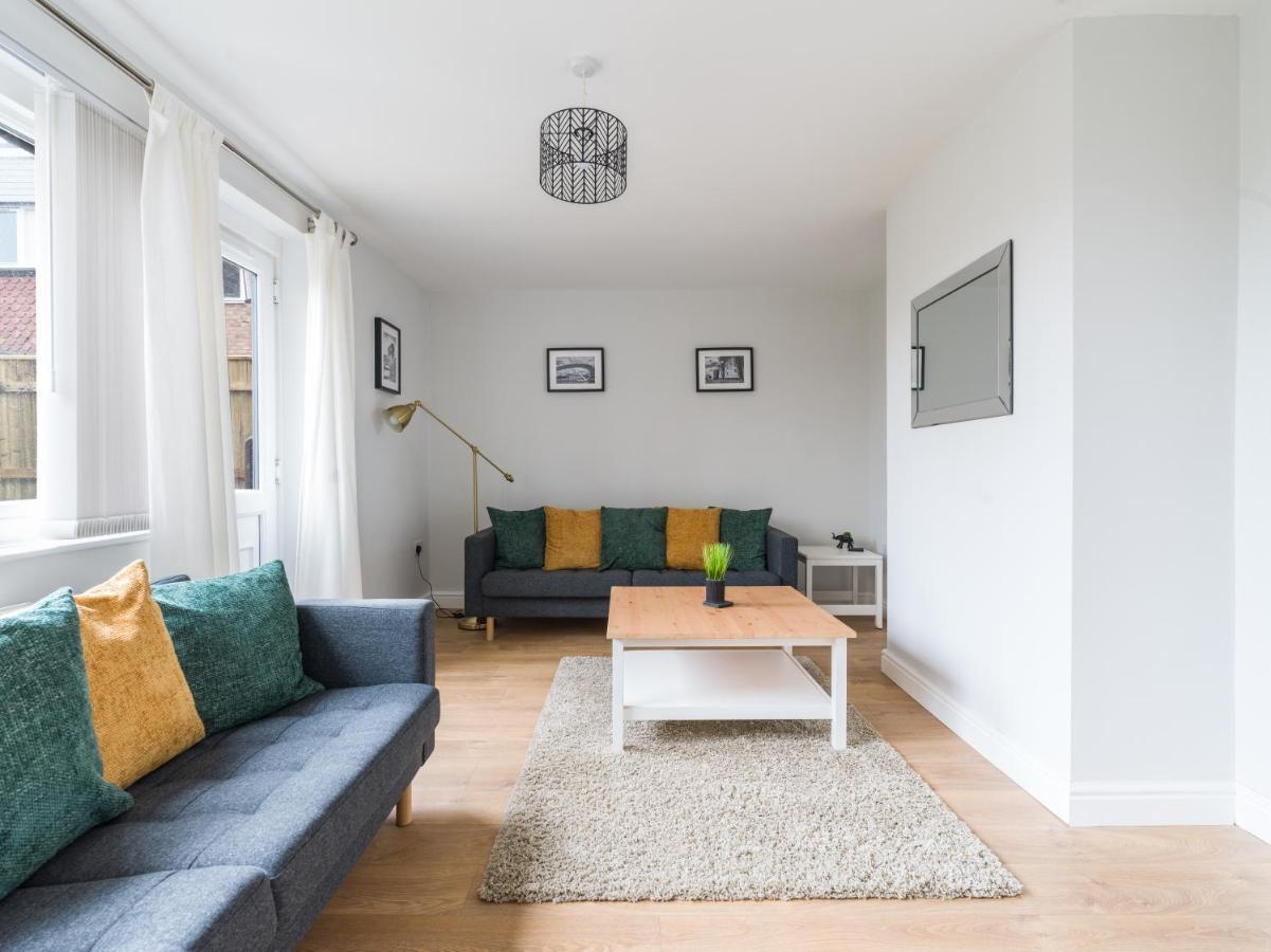 Charming 3-Bed House In Newcastle Upon Tyne Villa Exteriör bild